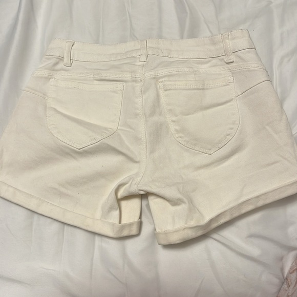 White denim shorts - Picture 2 of 2